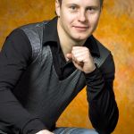 Олеш, 36 лет